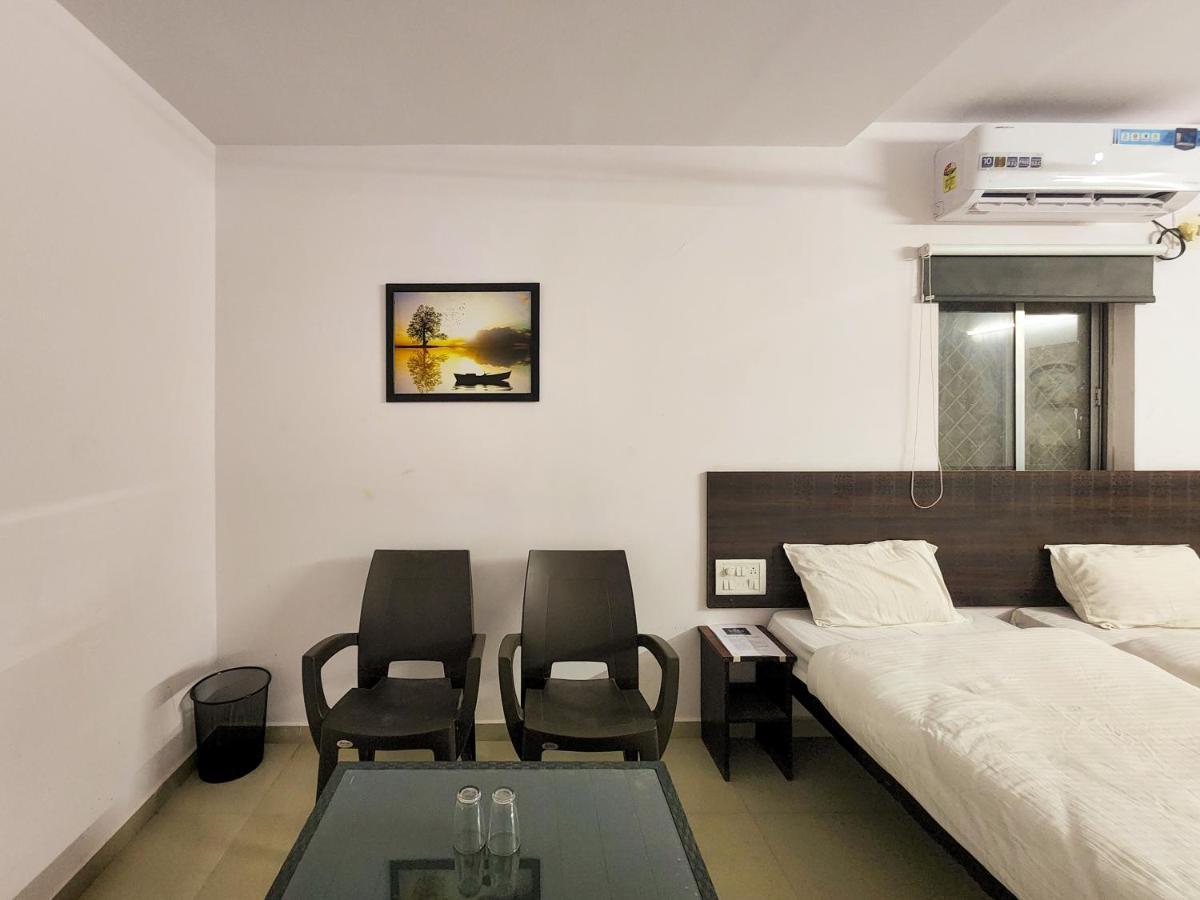 Shivani Inn Hotel & Banquet Seoni  ภายนอก รูปภาพ