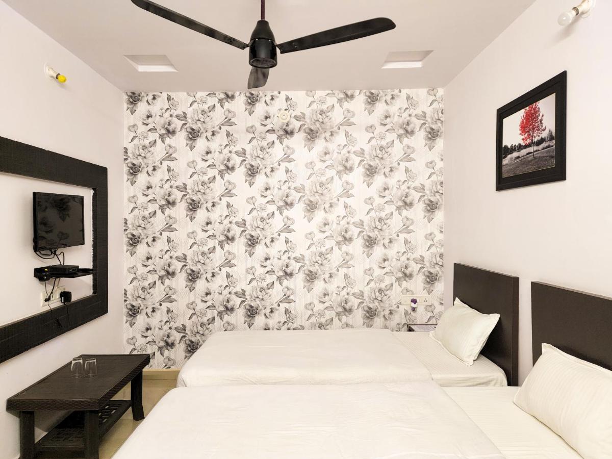 Shivani Inn Hotel & Banquet Seoni  ภายนอก รูปภาพ